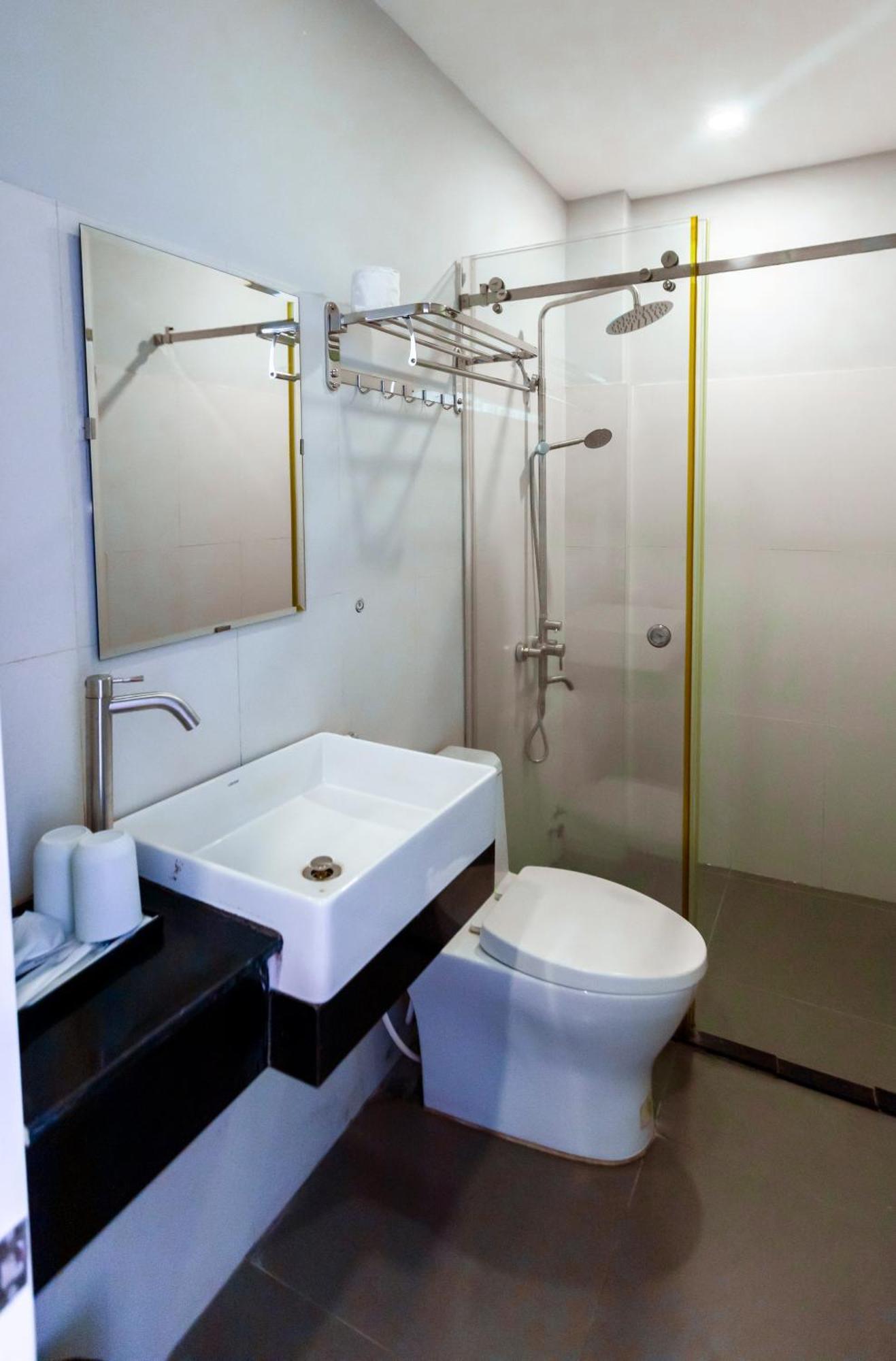 Cosmos Hotel Nha Trang By Ht Ngoại thất bức ảnh