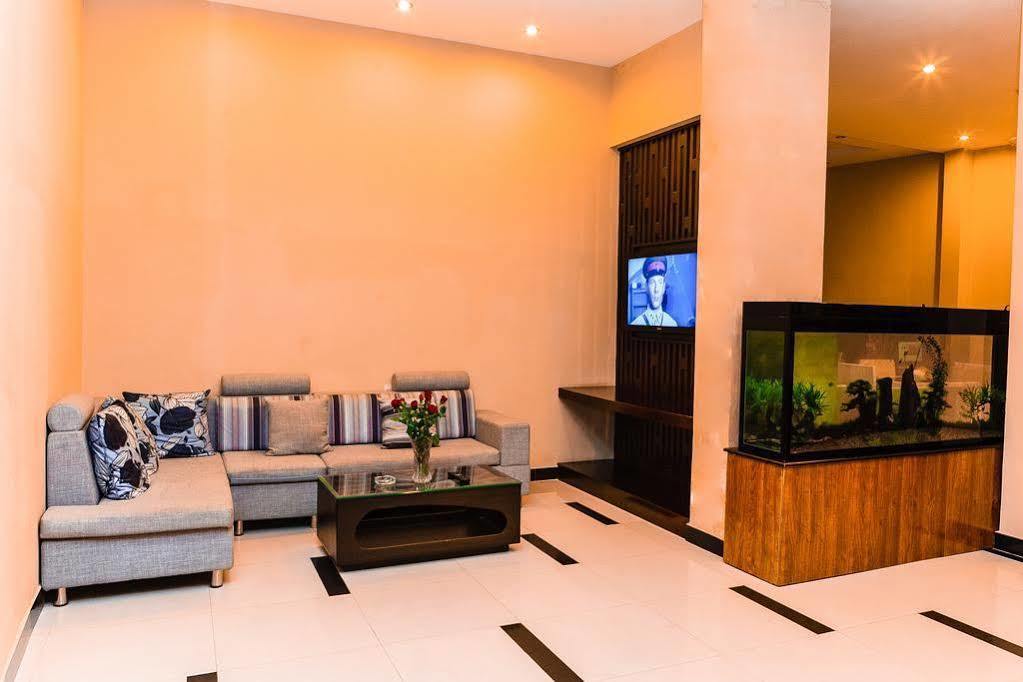 Cosmos Hotel Nha Trang By Ht Ngoại thất bức ảnh